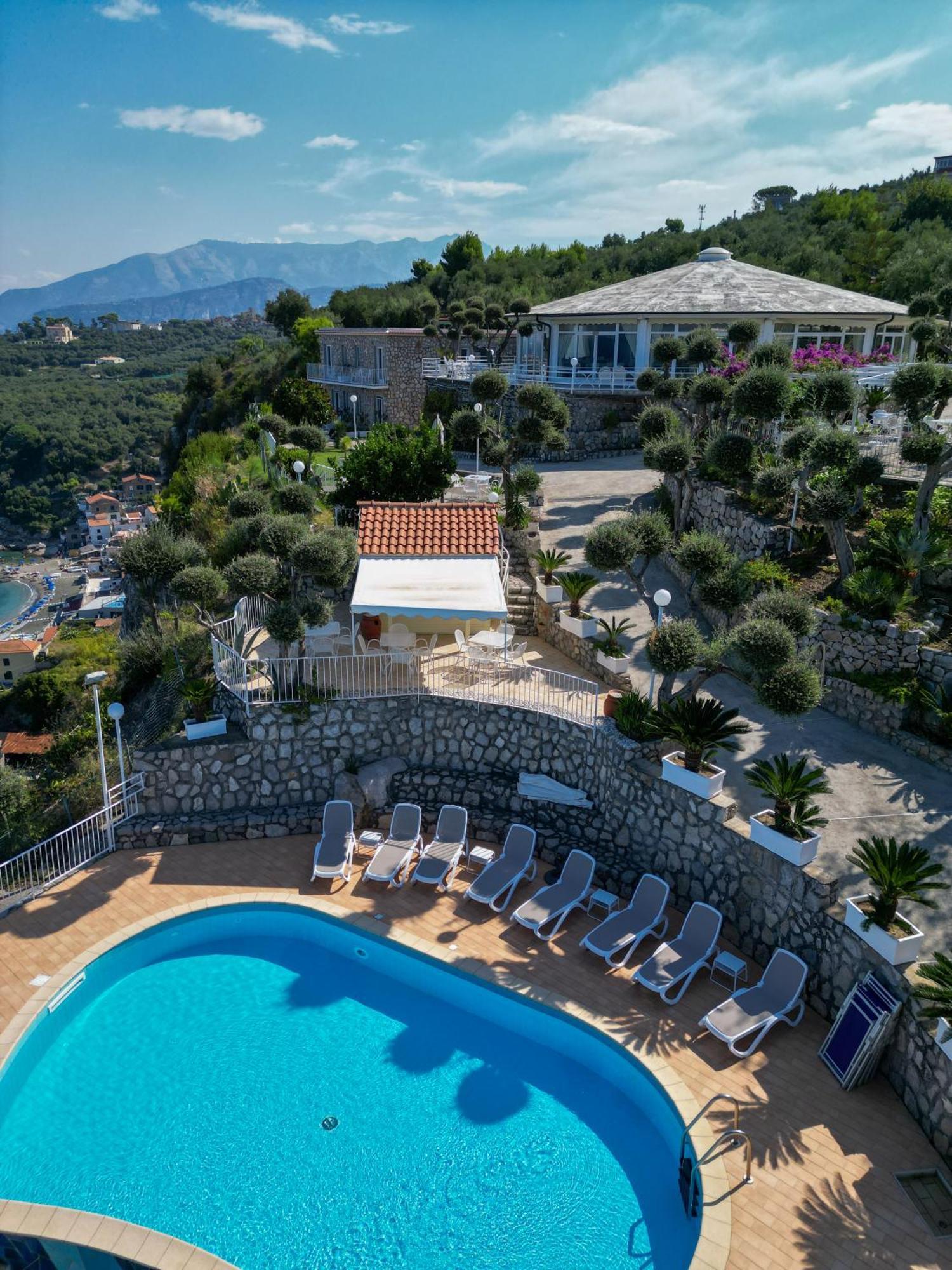 Hotel Villa Lubrense Sorrento Massa Lubrense Ngoại thất bức ảnh