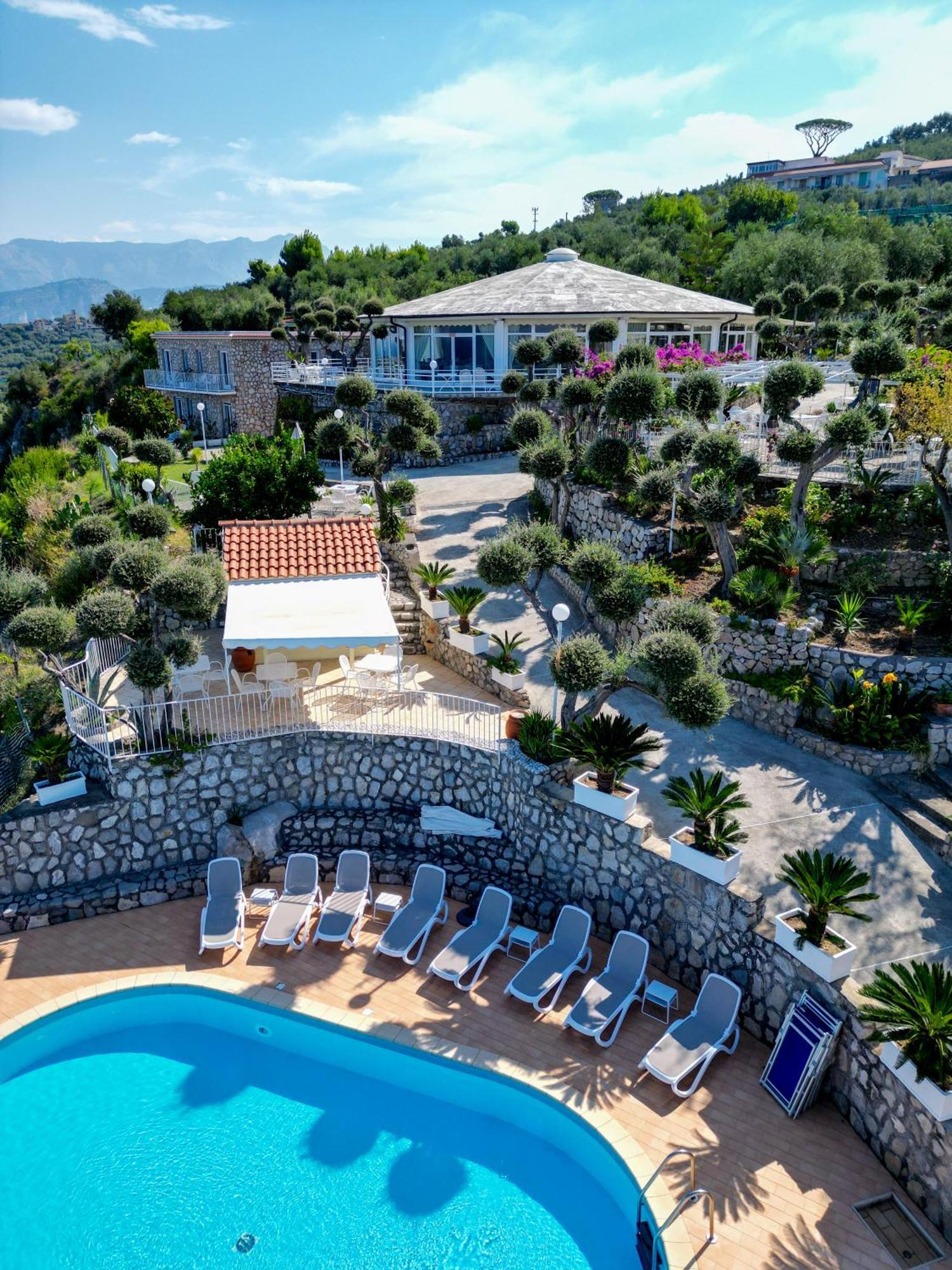 Hotel Villa Lubrense Sorrento Massa Lubrense Ngoại thất bức ảnh