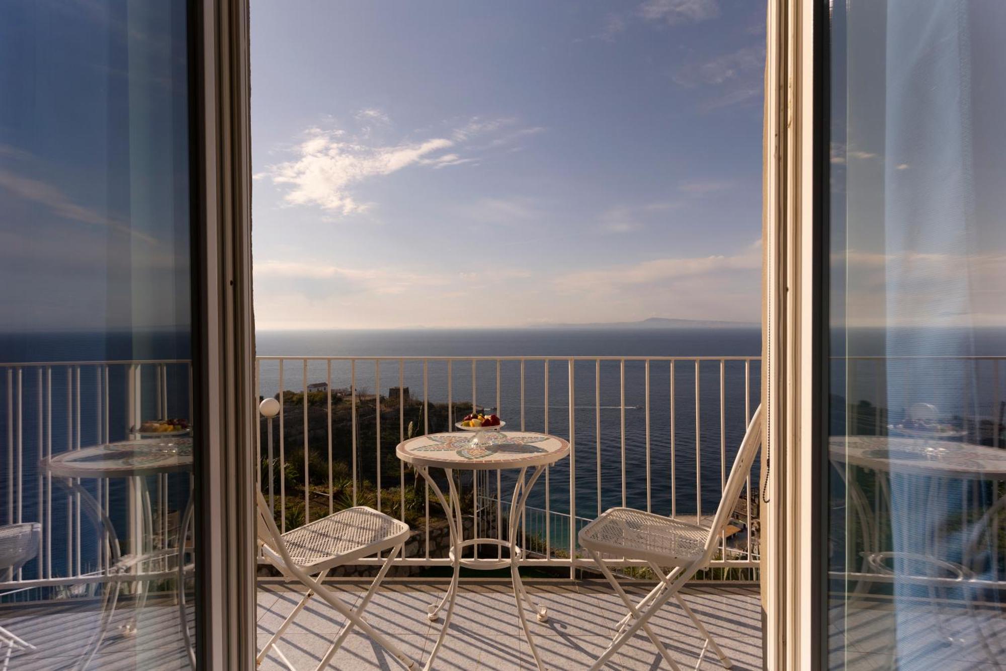 Hotel Villa Lubrense Sorrento Massa Lubrense Ngoại thất bức ảnh